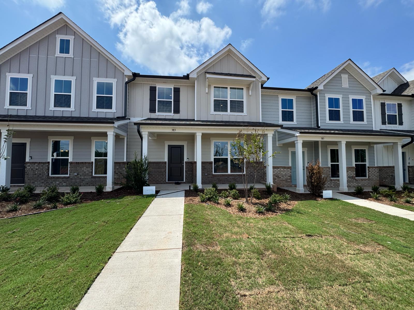 383 Fosterton Cottage Way