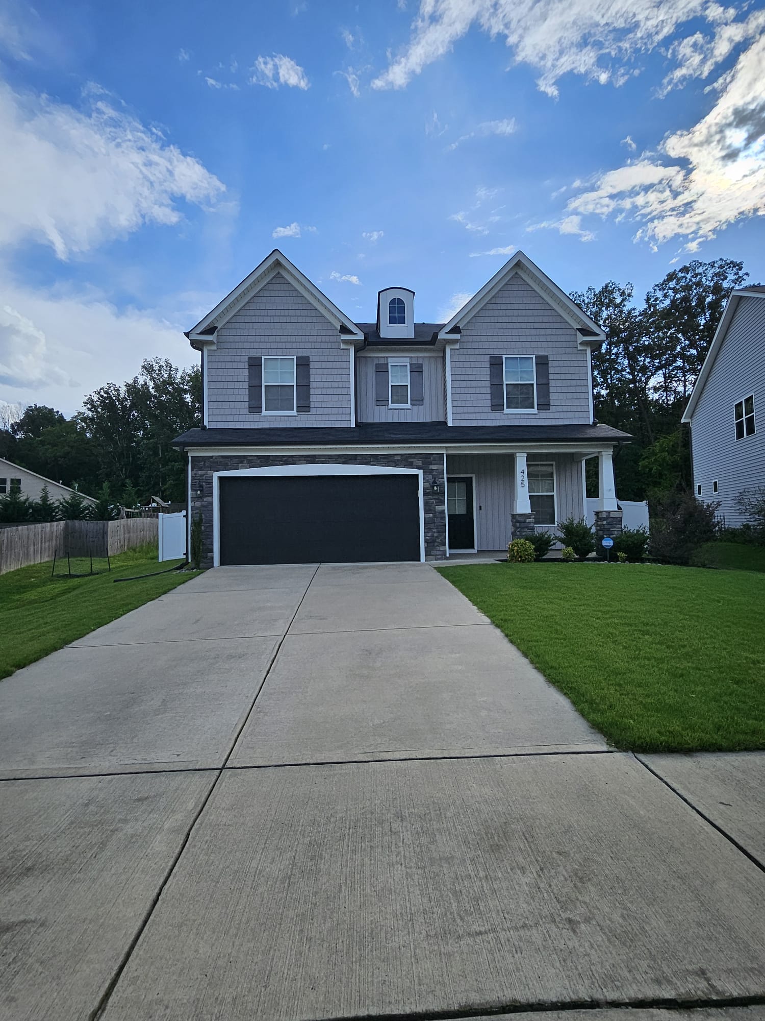 425 Mockingbird Lane